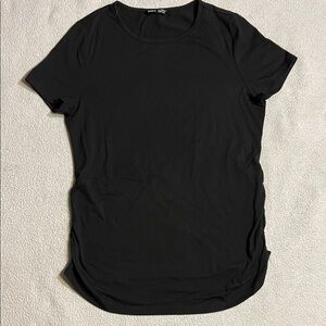 Maternity Black Short Sleeve Tee Size Medium classic basics layer